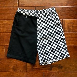 Hot Topic Checkered Split Black Bermuda Women’s Shorts Sz Medium